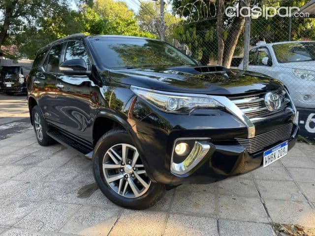 Toyota Fortuner 2017