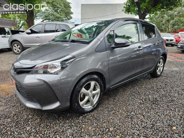 Toyota Vitz 2016