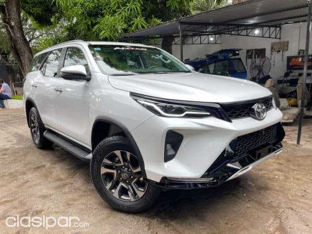 Toyota Fortuner 2024