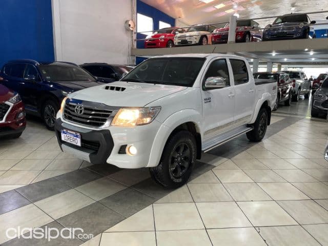 Toyota Hilux 2014
