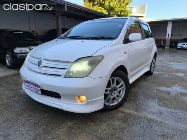 Toyota Ist 2002