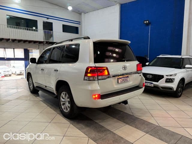 Toyota Land Cruiser 2018