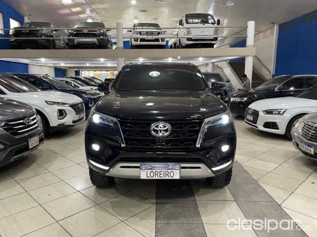 Toyota Fortuner 2022