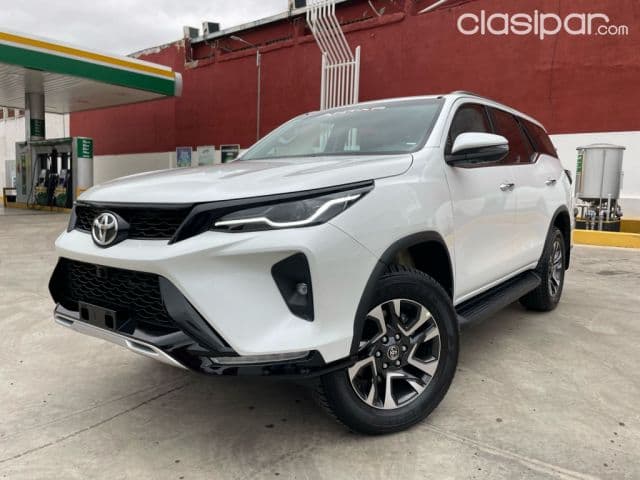 Toyota Fortuner 2024