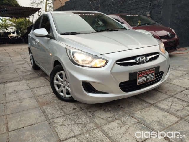 Hyundai Accent 2011