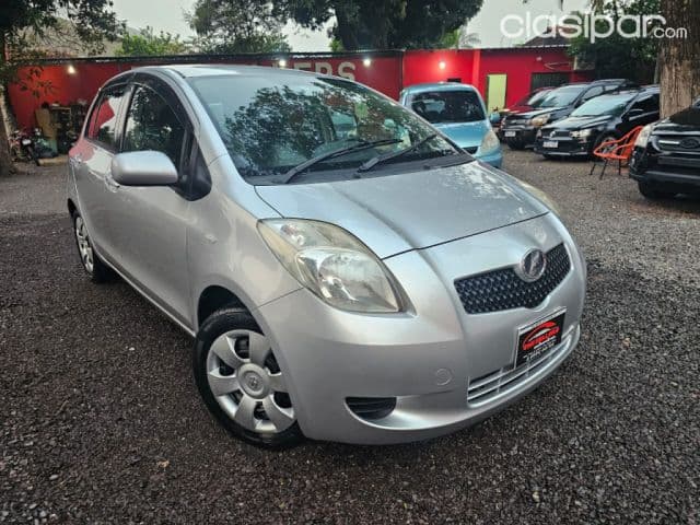 Toyota Vitz 2005