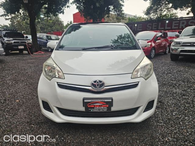 Toyota New Ractis 2012
