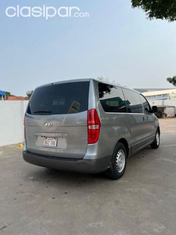 Hyundai H-1 2011