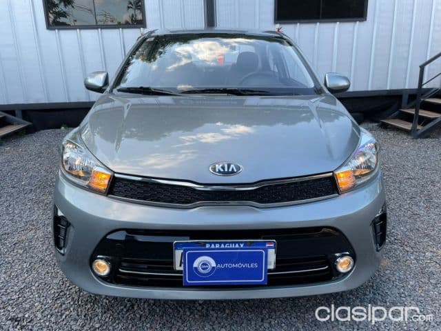 Kia Soluto 2021
