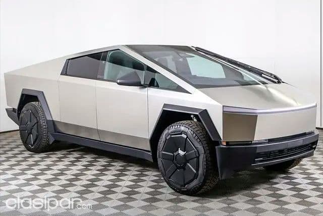 Tesla Cybertruck Cyberbeast 2025