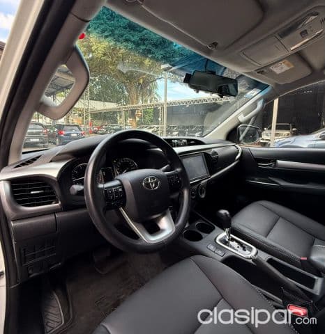 Toyota Hilux 2021
