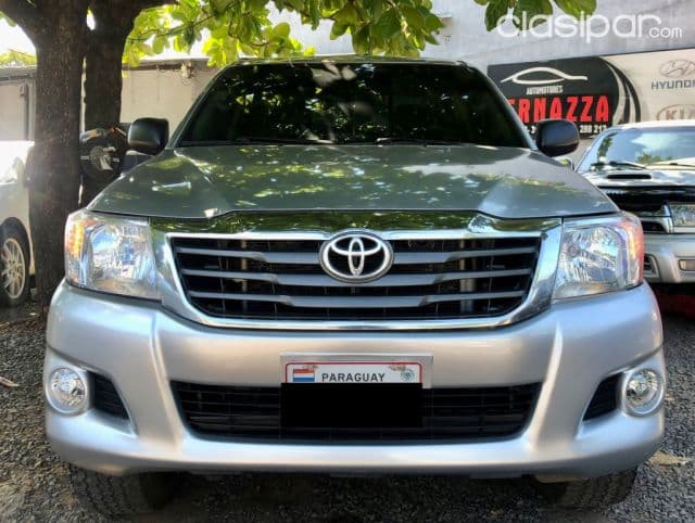 Toyota Hilux 2015