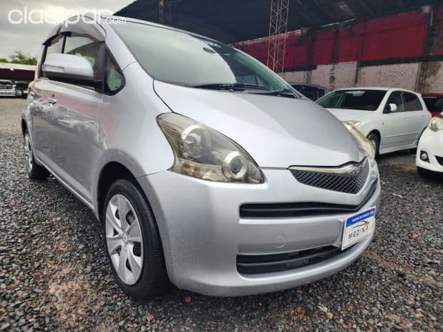 Toyota Ractis 2009