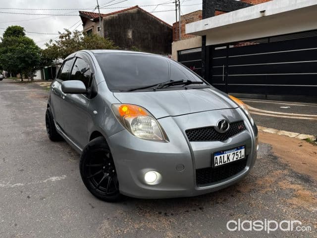 Toyota Vitz 2006