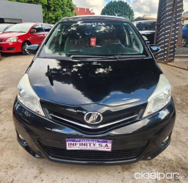 Toyota Vitz 2014