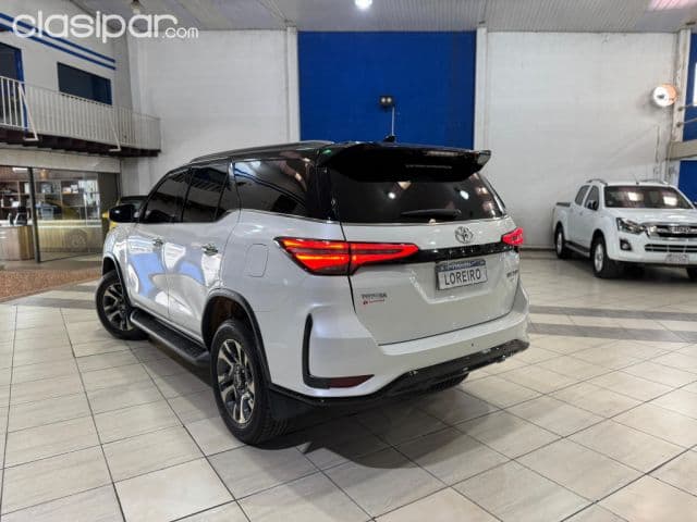 Toyota Fortuner 2023