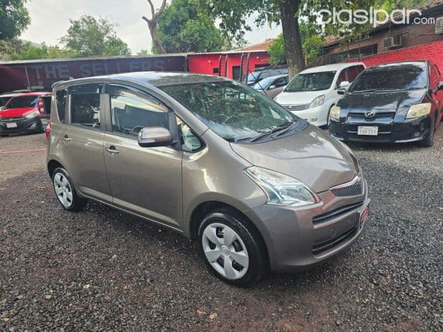 Toyota Ractis 2008