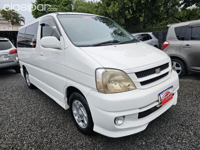 Toyota Hiace 2000