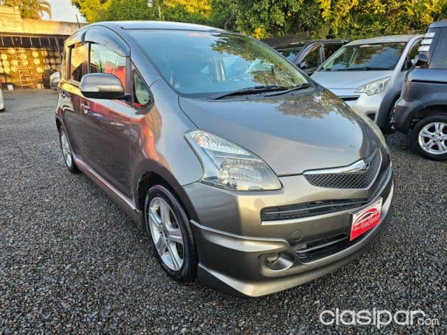 Toyota Ractis 2007
