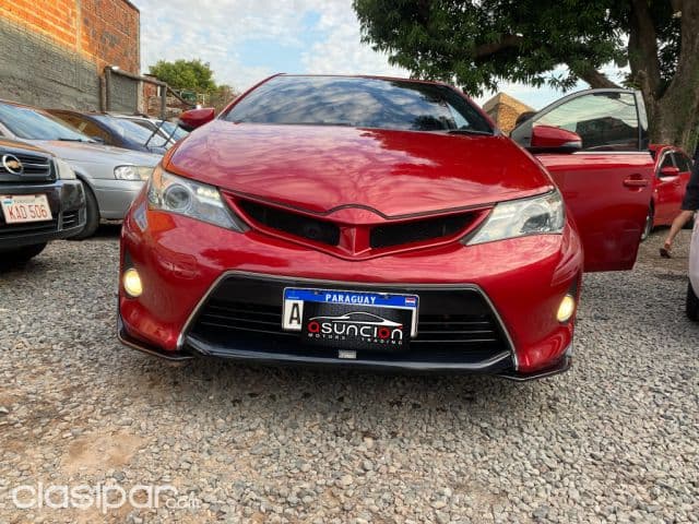 Toyota Auris 2013