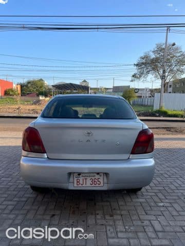 Toyota Platz 2001