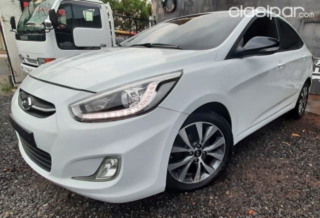 Hyundai Accent 2015