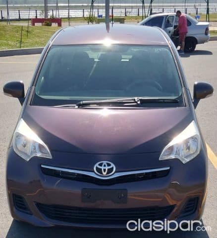 Toyota New Ractis 2011