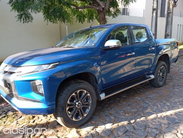Mitsubishi Triton 2023