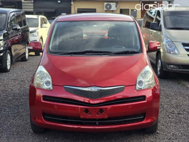 Toyota Ractis 2008