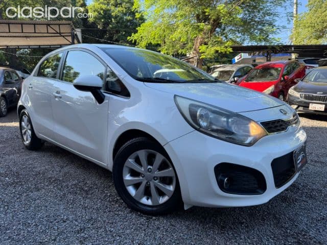 Kia Rio Hatchback 2015