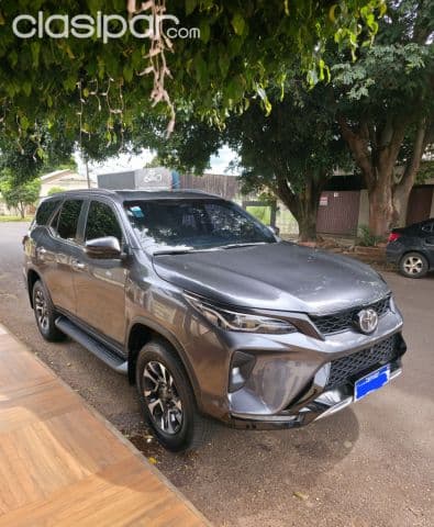 Toyota Fortuner 2024