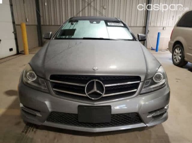 Mercedes-Benz C250 2015