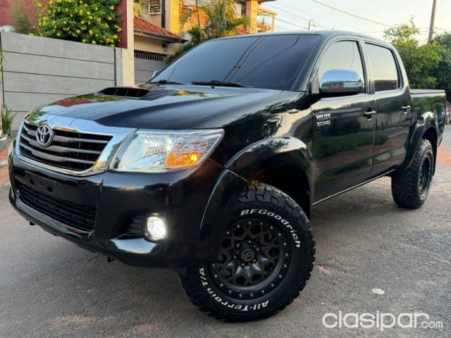 Toyota Hilux 2014