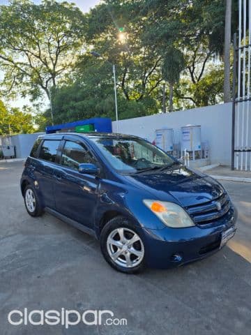 Toyota Ist 2003