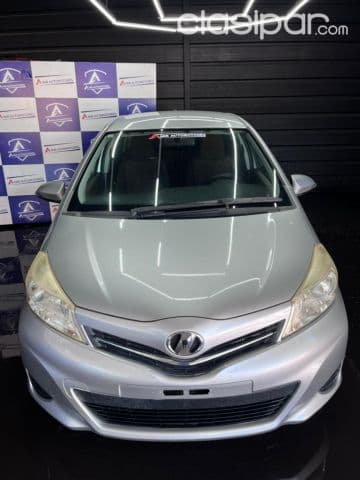 Toyota Vitz 2012
