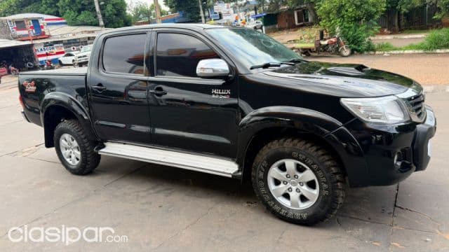 Toyota Hilux 2015