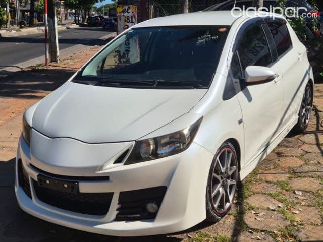 Toyota Vitz 2012