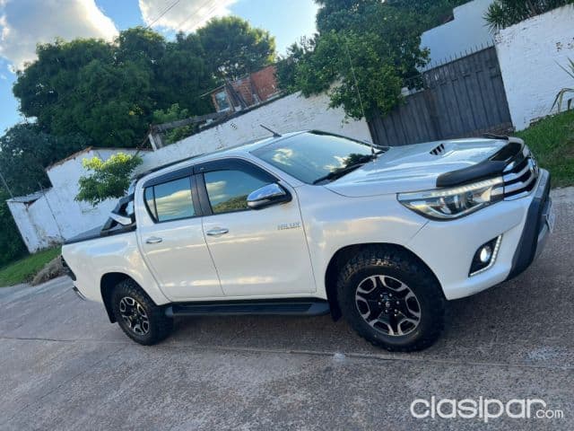 Toyota Hilux 2017