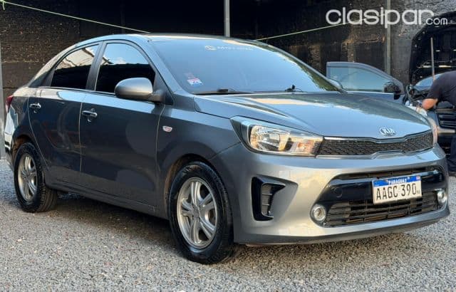 Kia Soluto 2021