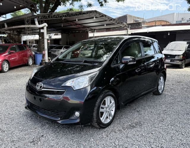 Toyota New Ractis 2012