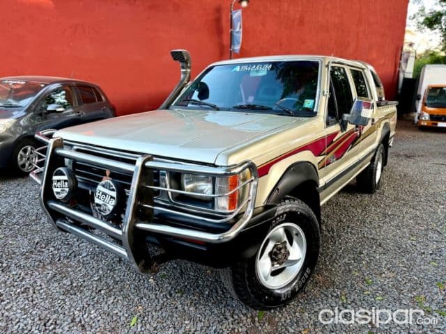 Mitsubishi L 200 1992