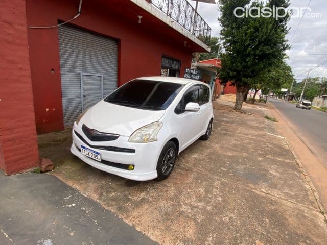 Toyota Ractis 2007