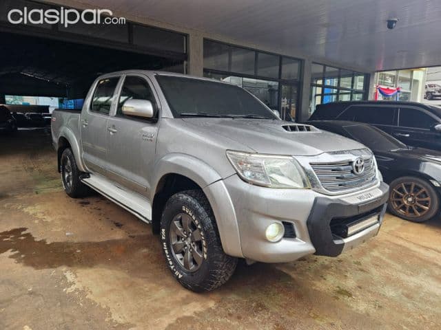 Toyota Hilux 2015
