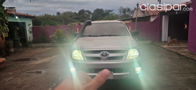 Toyota Hilux 2006