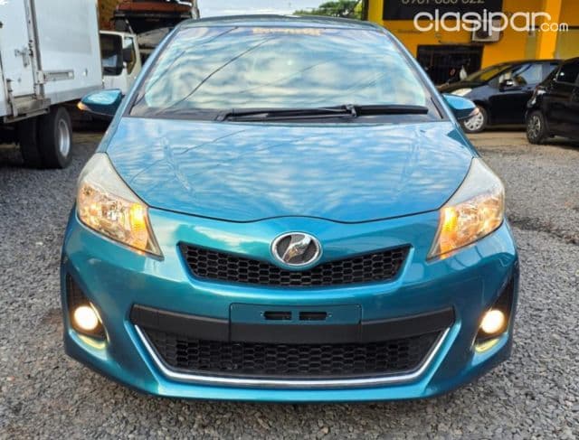 Toyota Vitz 2011