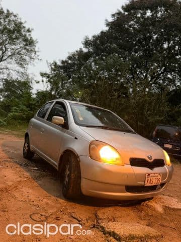 Toyota Vitz 2000