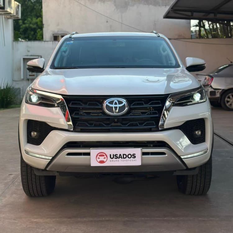 Toyota Fortuner Srv Aut. 2023