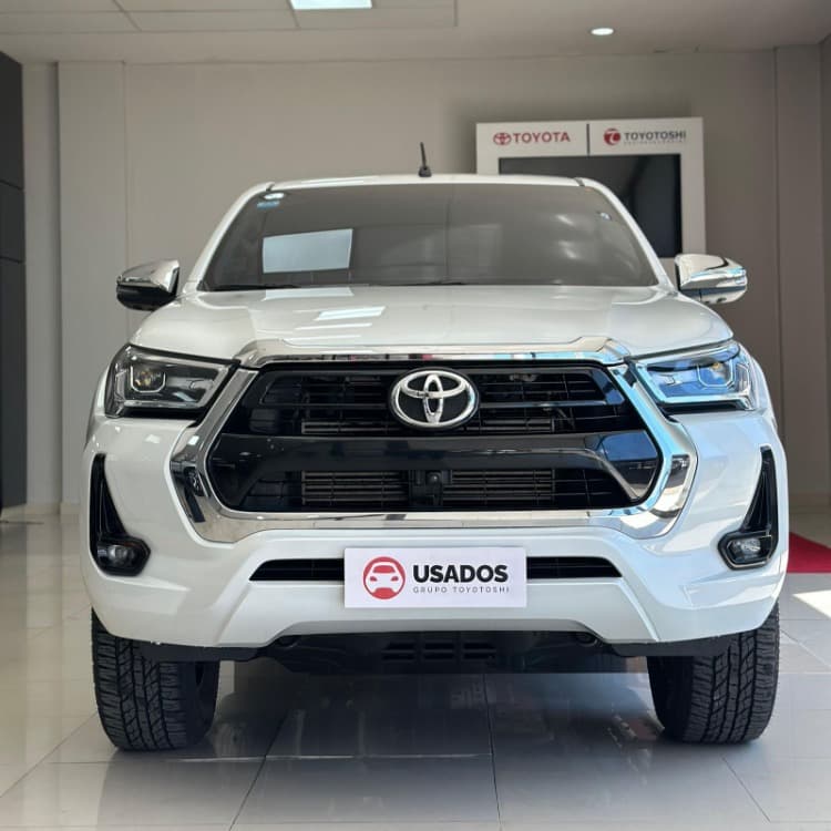 Toyota Hilux D/C 4X4 Srv Mec 2025