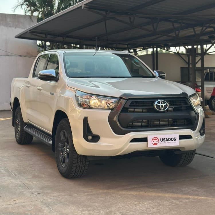 Toyota Hilux D/C 4X4 Sr Aut 2023