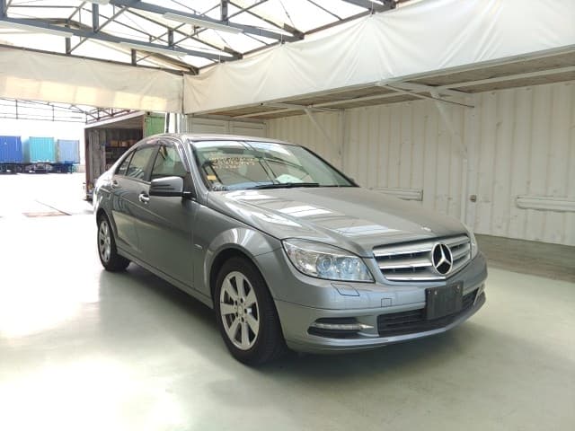 Mercedes-Benz C-Class 2010